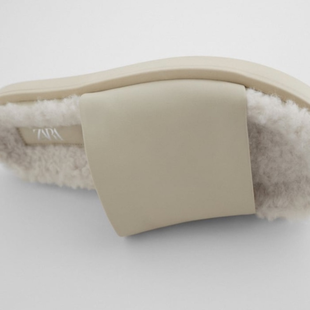 𝗡𝗪𝗧 𝗭𝗮𝗿𝗮 • Leather Flat Sandals Off-White Minimalist Comfort Slides - Picture 10 of 17